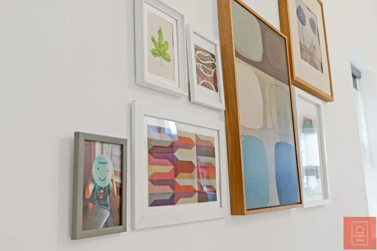 Cheerful Stays: Spacious Flat In Vibrant Leith Edinburgh Appartement
