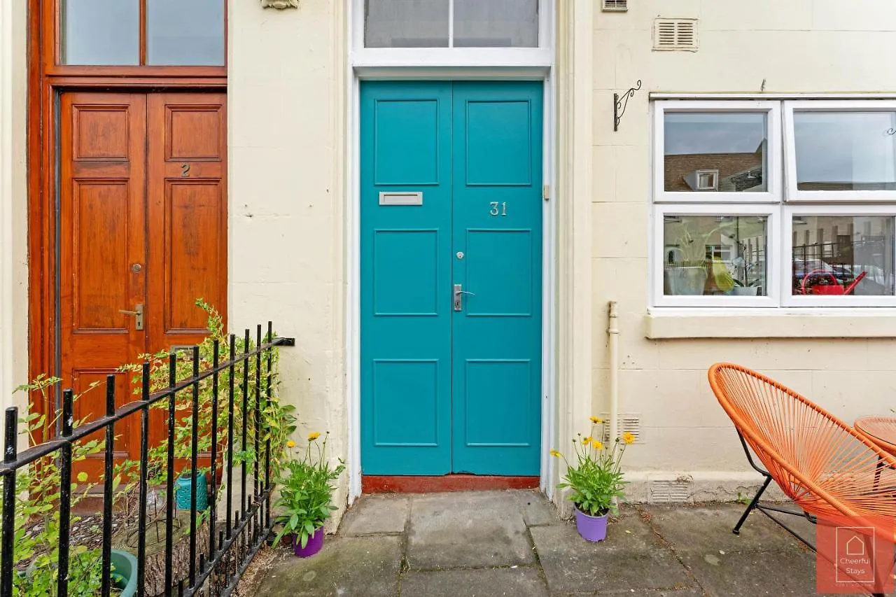 Cheerful Stays: Spacious Flat In Vibrant Leith Edimburgo Reino Unido